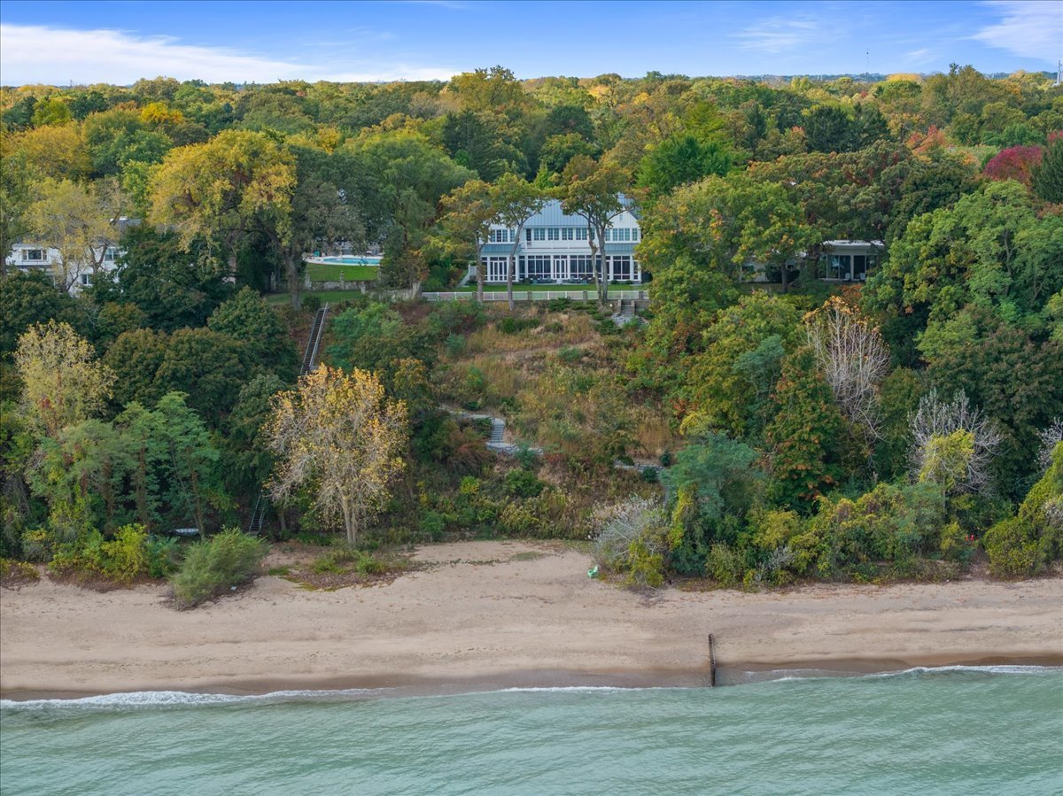 973 Sheridan Road