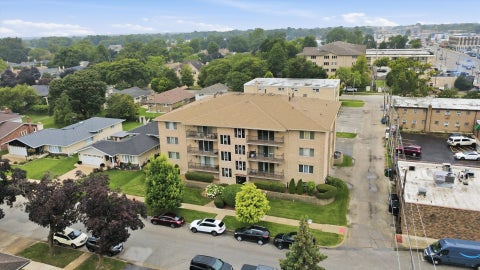 Tiny photo for 9514 S Kilbourn Avenue #1D, Oak Lawn, IL 60453 (MLS # 12644801)