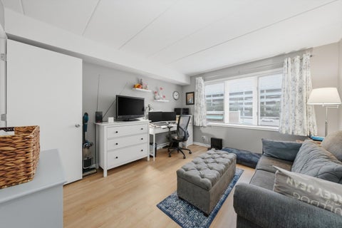 Tiny photo for 9514 S Kilbourn Avenue #1D, Oak Lawn, IL 60453 (MLS # 12644801)