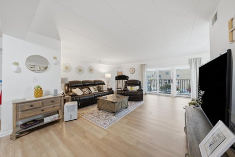 Tiny photo for 9514 S Kilbourn Avenue #1D, Oak Lawn, IL 60453 (MLS # 12644801)