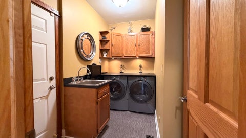 Tiny photo for 6 Glenview Court, Bolingbrook, IL 60490 (MLS # 12769371)
