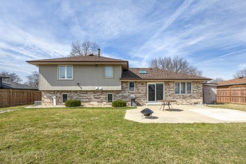 Tiny photo for 14559 Mesquite Drive, Orland Park, IL 60467 (MLS # 12600487)