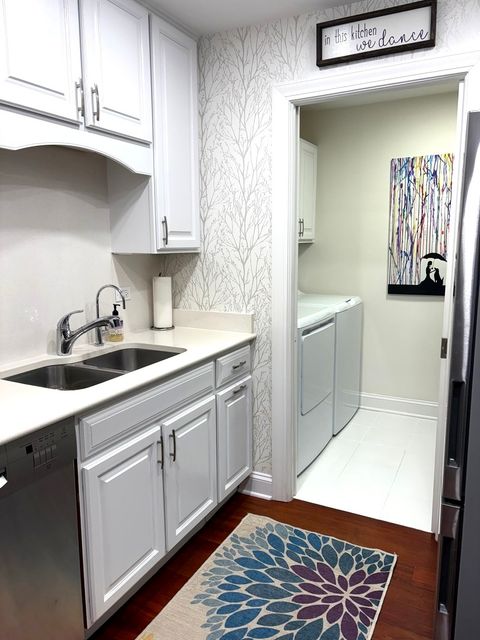 Tiny photo for 5702 S Park Avenue, Hinsdale, IL 60521 (MLS # 12129039)