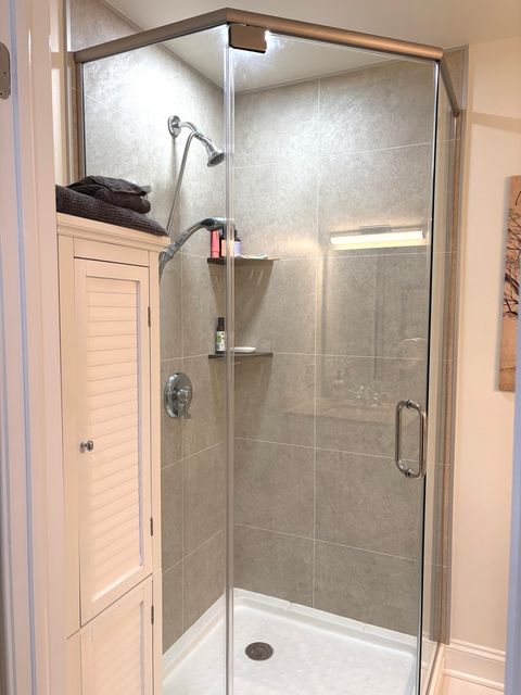 Tiny photo for 5702 S Park Avenue, Hinsdale, IL 60521 (MLS # 12129039)