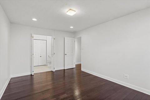 Tiny photo for 3913 Saratoga Avenue #G105, Downers Grove, IL 60515 (MLS # 12583795)