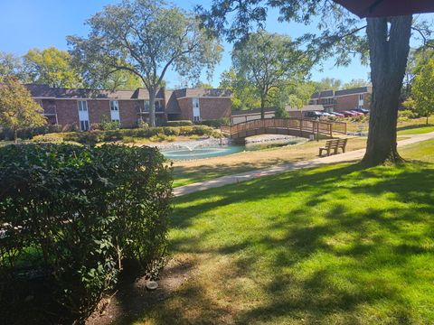 Tiny photo for 3913 Saratoga Avenue #G105, Downers Grove, IL 60515 (MLS # 12583795)