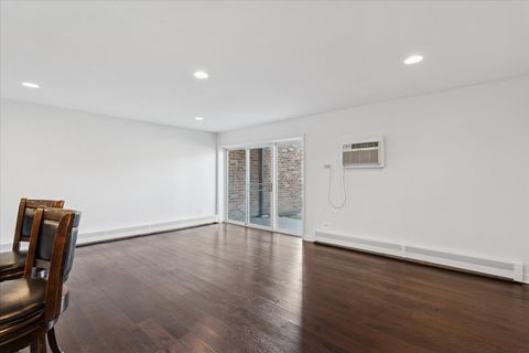 Tiny photo for 3913 Saratoga Avenue #G105, Downers Grove, IL 60515 (MLS # 12583795)