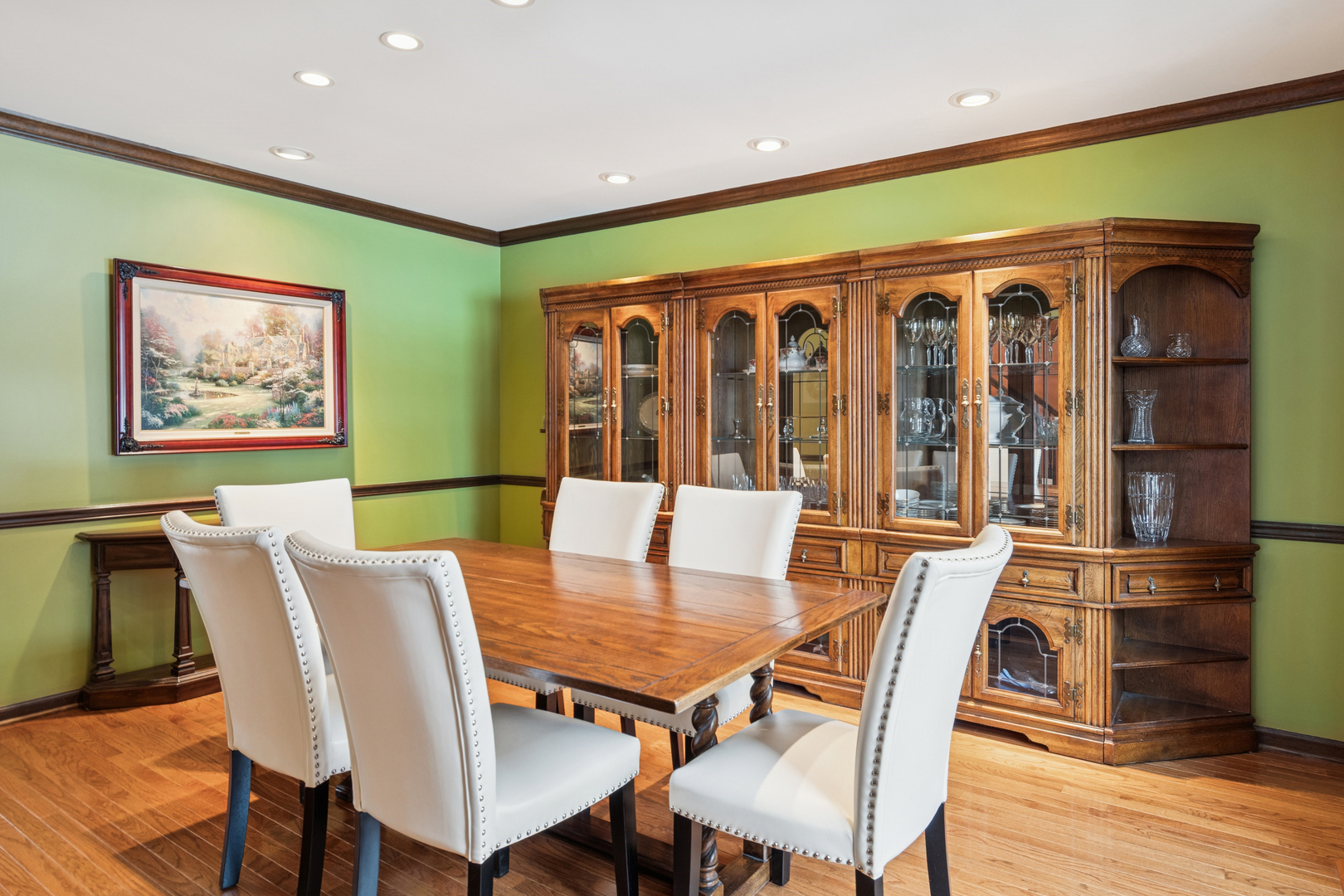 6487 Bannister Court