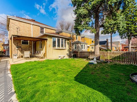 Tiny photo for 3519 Ridgeland Avenue, Berwyn, IL 60402 (MLS # 12614157)