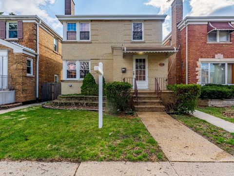 Tiny photo for 3519 Ridgeland Avenue, Berwyn, IL 60402 (MLS # 12614157)