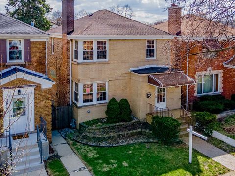 Tiny photo for 3519 Ridgeland Avenue, Berwyn, IL 60402 (MLS # 12614157)