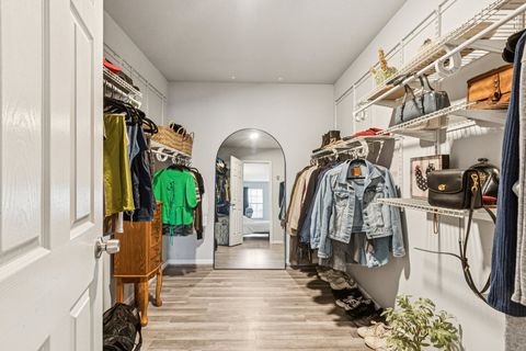 Tiny photo for 2410 Miriam Avenue, Zion, IL 60099 (MLS # 12576590)