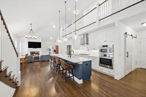 Tiny photo for 5531 Barton Lane, Hinsdale, IL 60521 (MLS # 12671348)