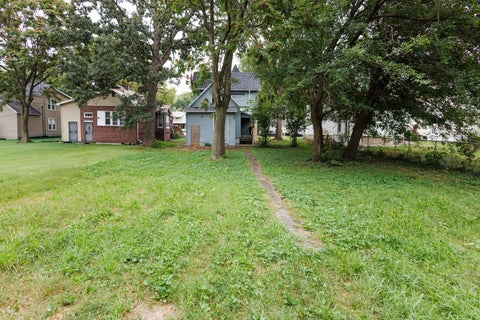 Tiny photo for 643 S Myrtle Avenue, Kankakee, IL 60901 (MLS # 12745396)