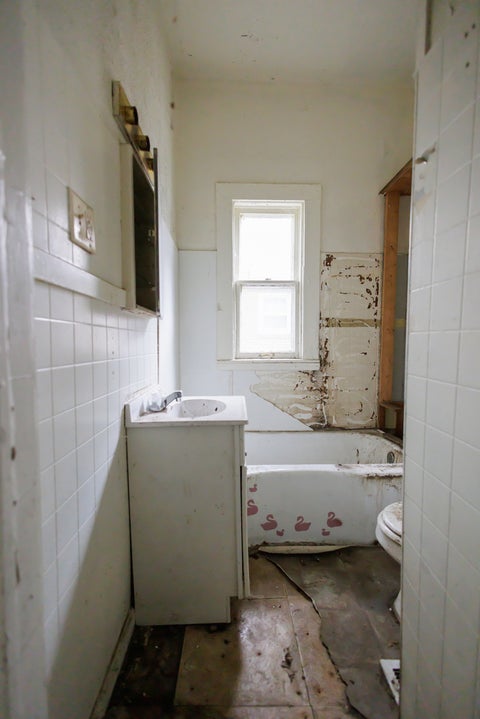 Tiny photo for 643 S Myrtle Avenue, Kankakee, IL 60901 (MLS # 12745396)