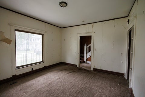 Tiny photo for 643 S Myrtle Avenue, Kankakee, IL 60901 (MLS # 12745396)