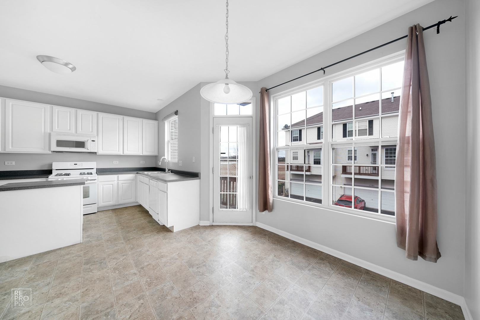 1579 W TURTLE CREEK Lane 1579