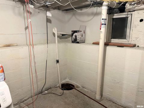 Tiny photo for 501 CEDAR CREEK Road, Makanda, IL 62958 (MLS # EB458723)