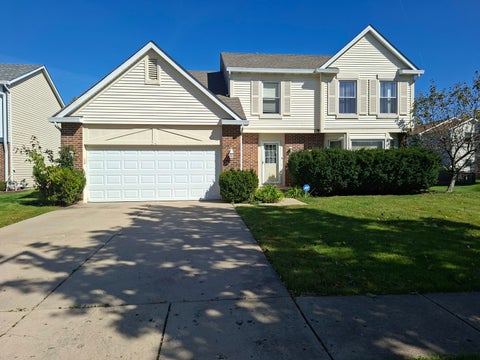 Photo of 34 Newtown Drive, Buffalo Grove, IL 60089 (MLS # 12784623)