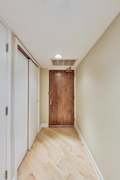 Tiny photo for 201 E Chestnut Street #3A, Chicago, IL 60611 (MLS # 12723142)