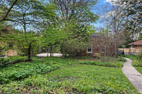 Tiny photo for 921 Fair Oaks Avenue, Oak Park, IL 60302 (MLS # 12624632)