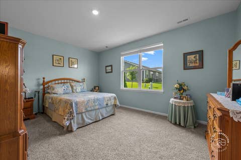 Tiny photo for 910 Darwin Street, North Aurora, IL 60542 (MLS # 12710189)