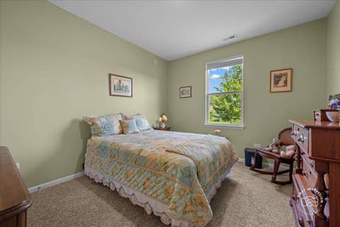 Tiny photo for 910 Darwin Street, North Aurora, IL 60542 (MLS # 12710189)