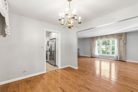 Tiny photo for 933 W Gilbert Avenue, Palatine, IL 60067 (MLS # 12686636)