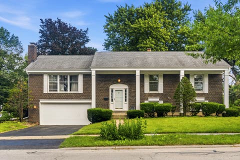 Photo of Palatine, IL 60067 (MLS # 12686636)