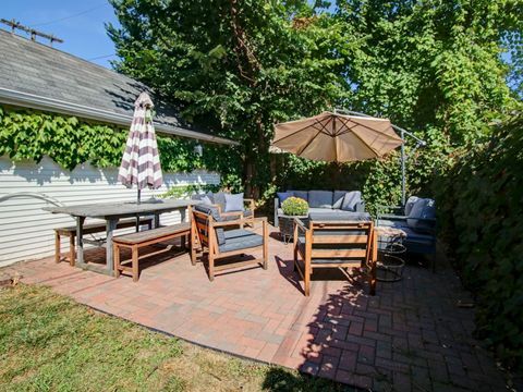 Tiny photo for 215 Brown Avenue, Evanston, IL 60202 (MLS # 12470025)