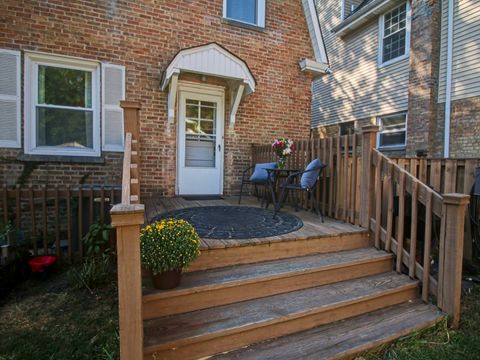 Tiny photo for 215 Brown Avenue, Evanston, IL 60202 (MLS # 12470025)