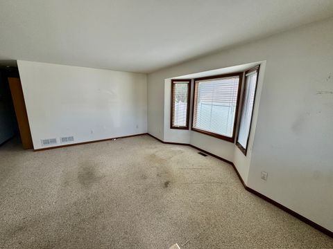 Tiny photo for 38 Silver Trail, North Aurora, IL 60542 (MLS # 12697402)