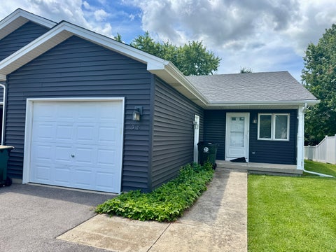 Photo of 38 Silver Trail, North Aurora, IL 60542 (MLS # 12697402)