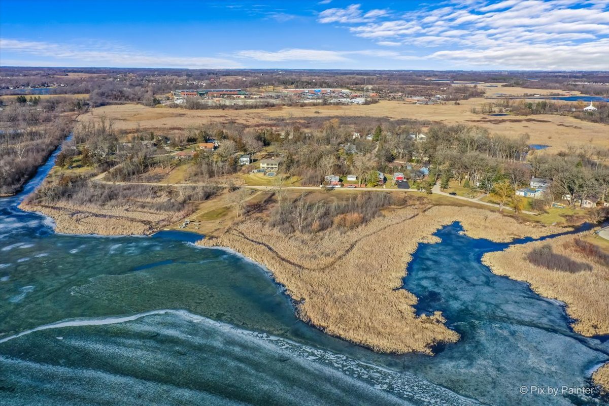 40963 N Champaign Drive