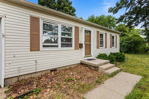 Tiny photo for 1303 Eastern Drive, Urbana, IL 61801 (MLS # 12669839)