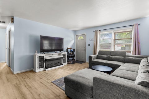 Tiny photo for 1303 Eastern Drive, Urbana, IL 61801 (MLS # 12669839)