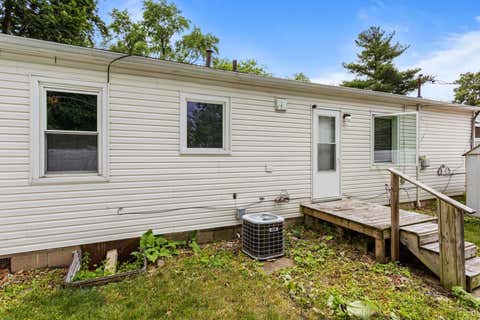 Tiny photo for 1303 Eastern Drive, Urbana, IL 61801 (MLS # 12669839)