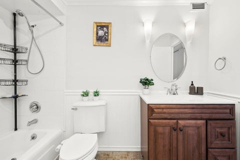 Tiny photo for 5901 N Sheridan Road #13F, Chicago, IL 60660 (MLS # 12755665)