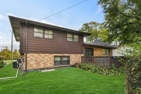 Tiny photo for 16112 Woodlawn West Avenue, South Holland, IL 60473 (MLS # 12792519)