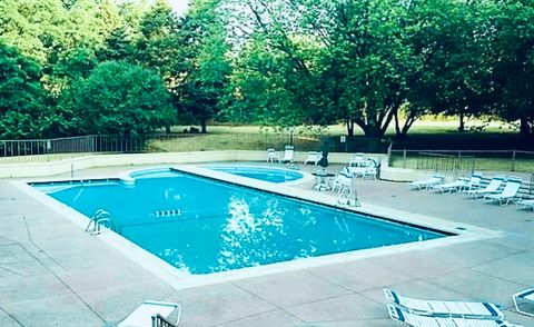 Tiny photo for 425 Walnut Creek Lane #1203, Lisle, IL 60532 (MLS # 12495768)