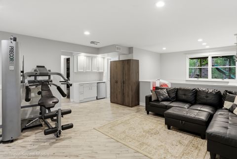 Tiny photo for 2109 Hitching Post Lane, Schaumburg, IL 60194 (MLS # 12638663)