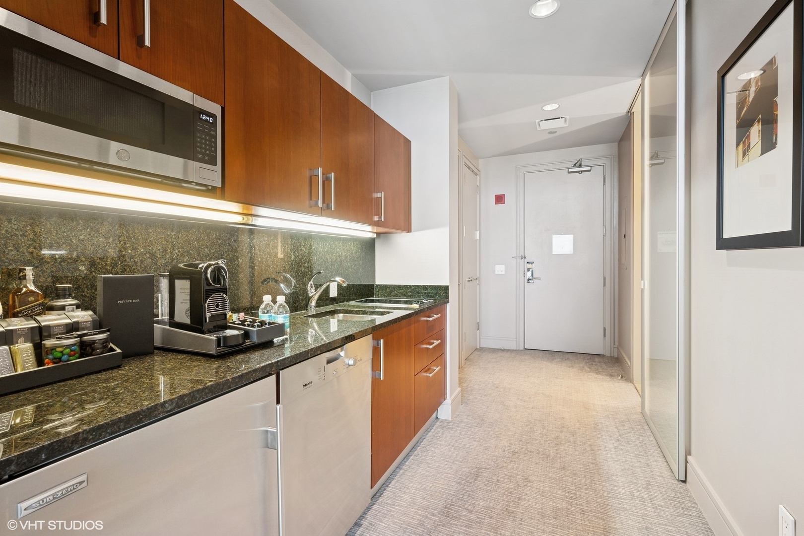 401 N Wabash Avenue 1710