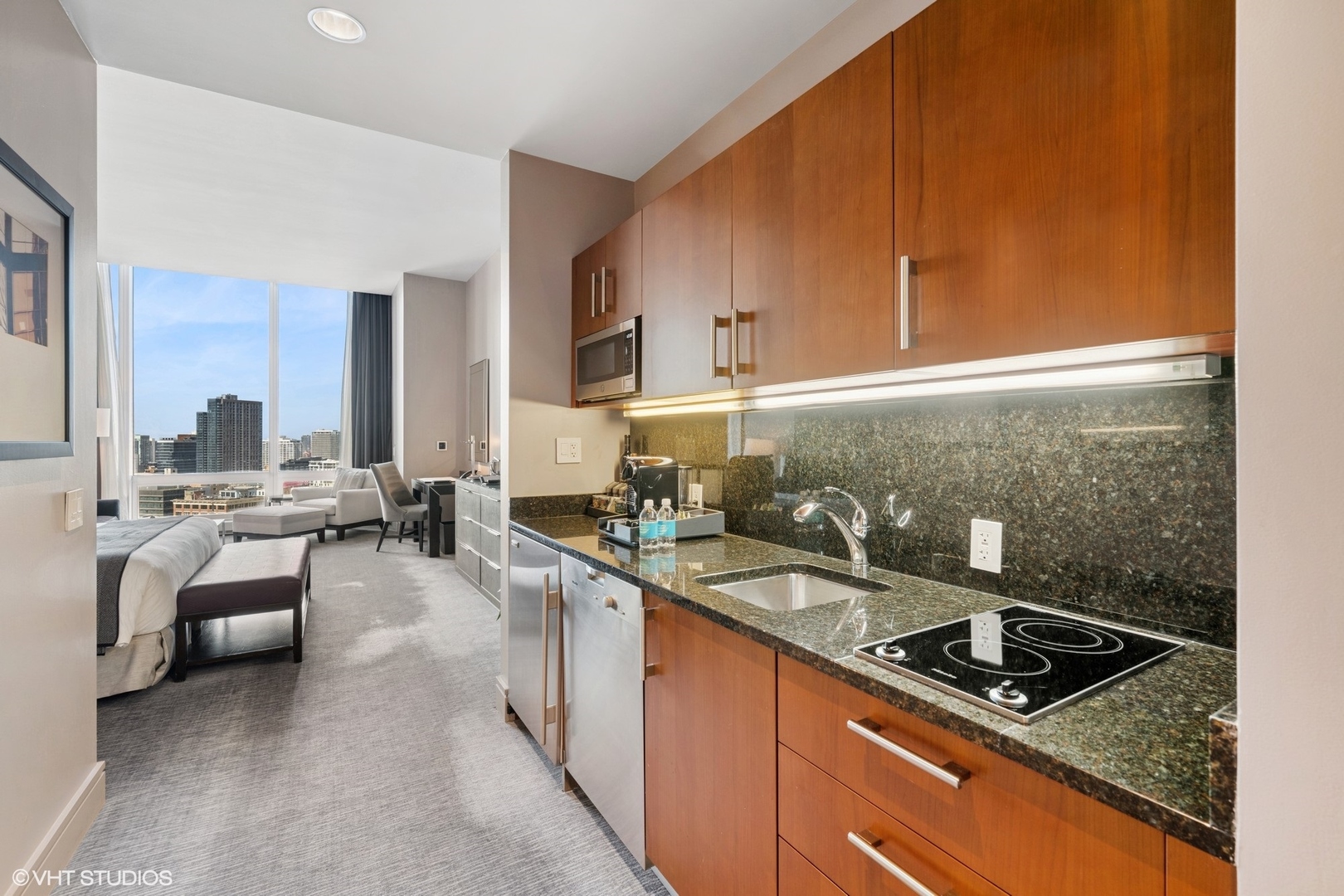 401 N Wabash Avenue 1710