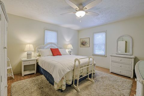 Tiny photo for 347 E Hydraulic Avenue, Yorkville, IL 60560 (MLS # 12458476)