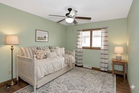 Tiny photo for 160 Marion Street, Manhattan, IL 60442 (MLS # 12618974)