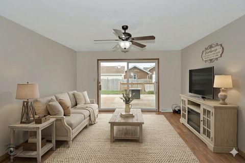 Tiny photo for 160 Marion Street, Manhattan, IL 60442 (MLS # 12618974)