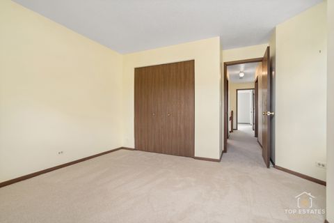 Tiny photo for 751 W Happfield Drive, Arlington Heights, IL 60004 (MLS # 12529720)