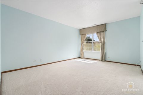 Tiny photo for 751 W Happfield Drive, Arlington Heights, IL 60004 (MLS # 12529720)