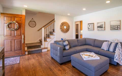 Tiny photo for 4025 Radcliffe Drive, Northbrook, IL 60062 (MLS # 12616838)