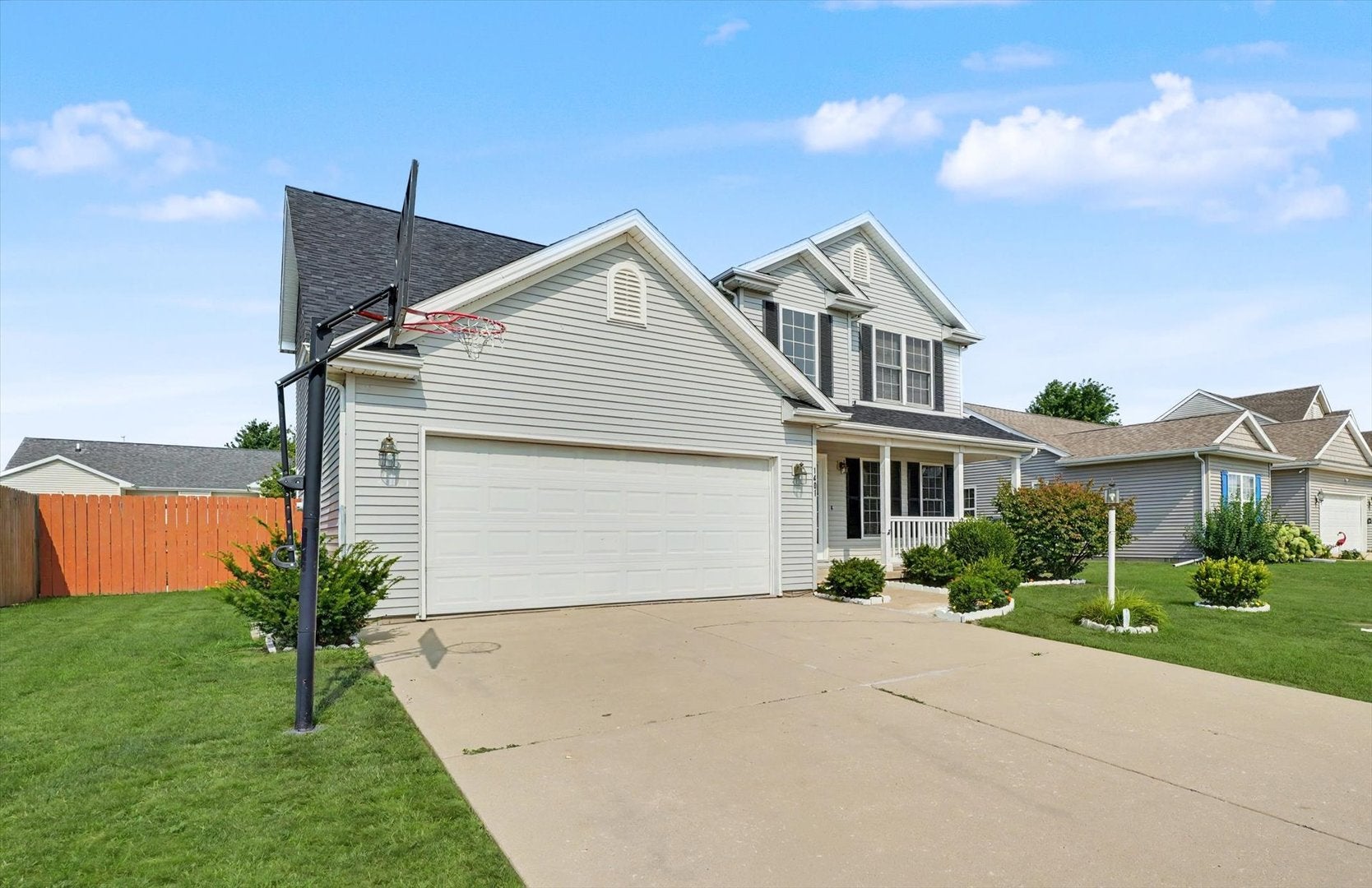 1401 Peppermill Lane